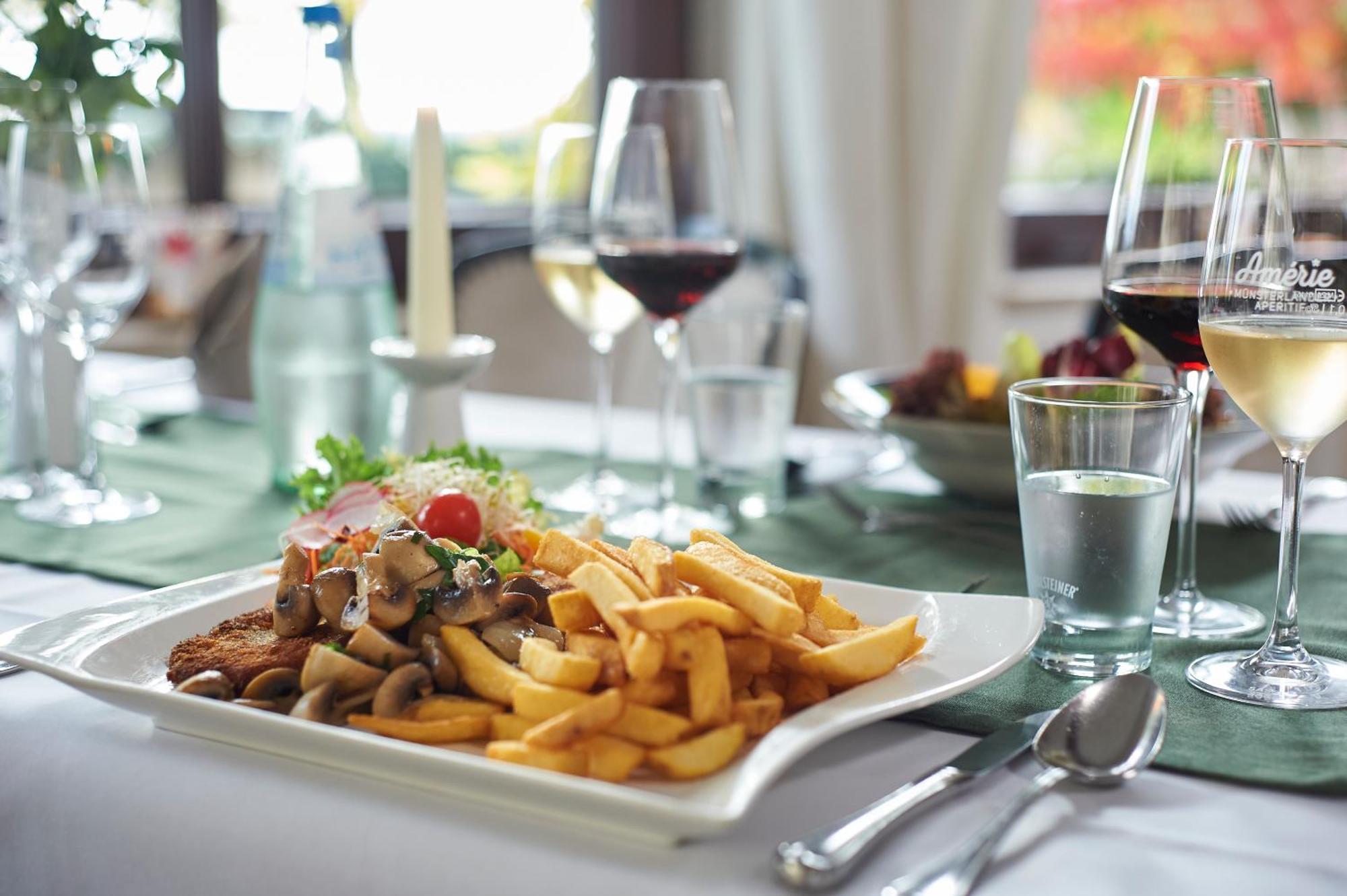 Lienen Hotel Restaurant Waldschloesschen מראה חיצוני תמונה
